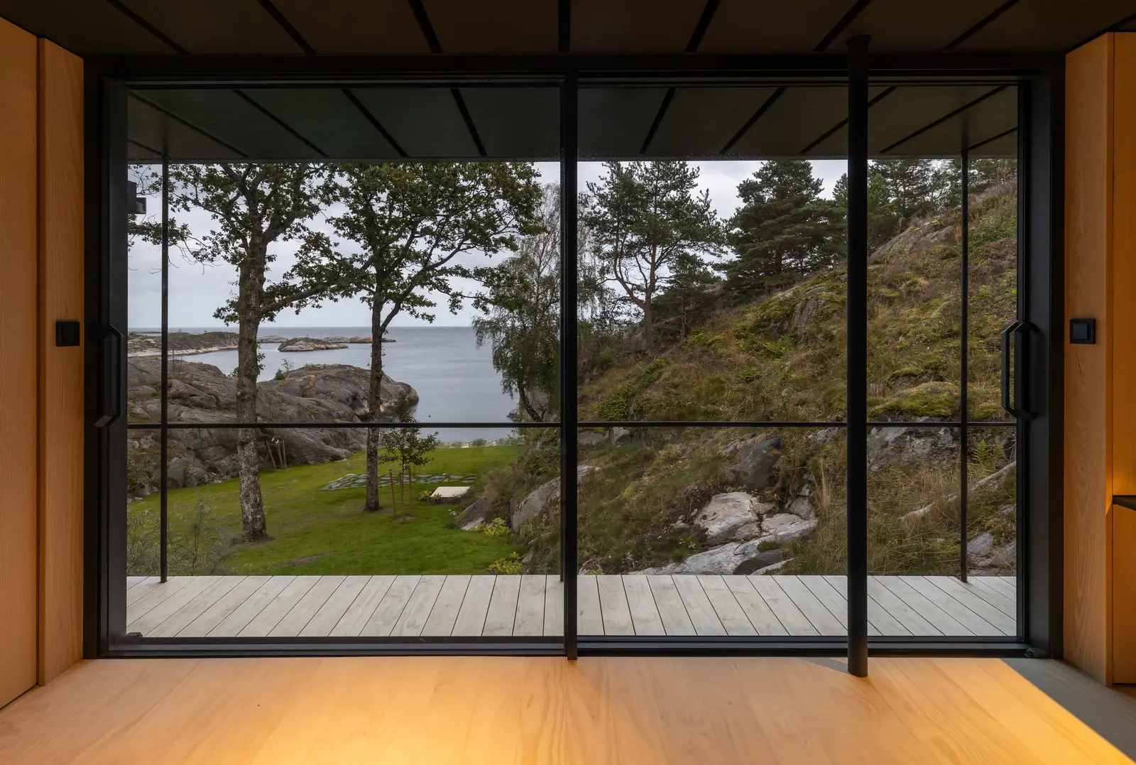 Furøya, Lillesand, Norge — Reynaers Hi-Finity, CF 68 og Slimline 38 (bilde 9 av 12)