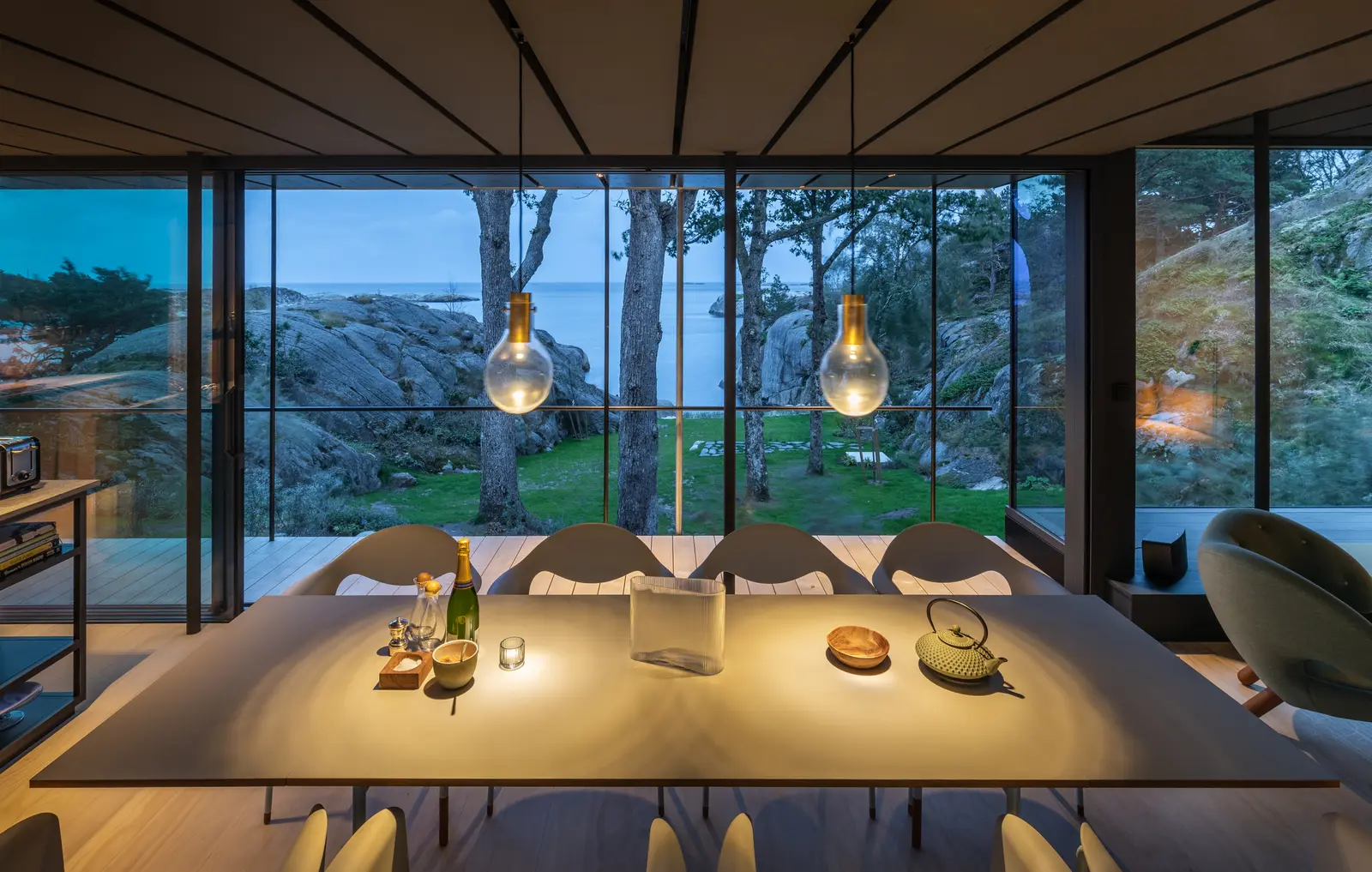 Furøya, Lillesand, Norge — Reynaers Hi-Finity, CF 68 og Slimline 38 (bilde 8 av 12)